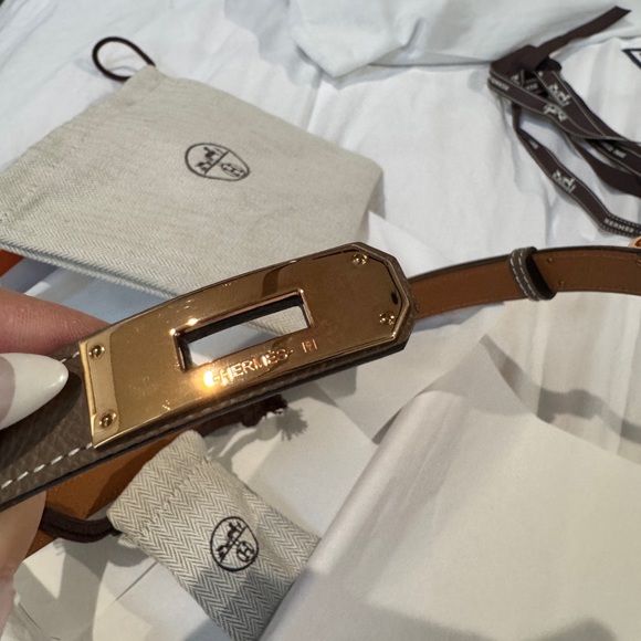 BNIB Hermes Kelly belt in Etoupe - Picture 4 of 5